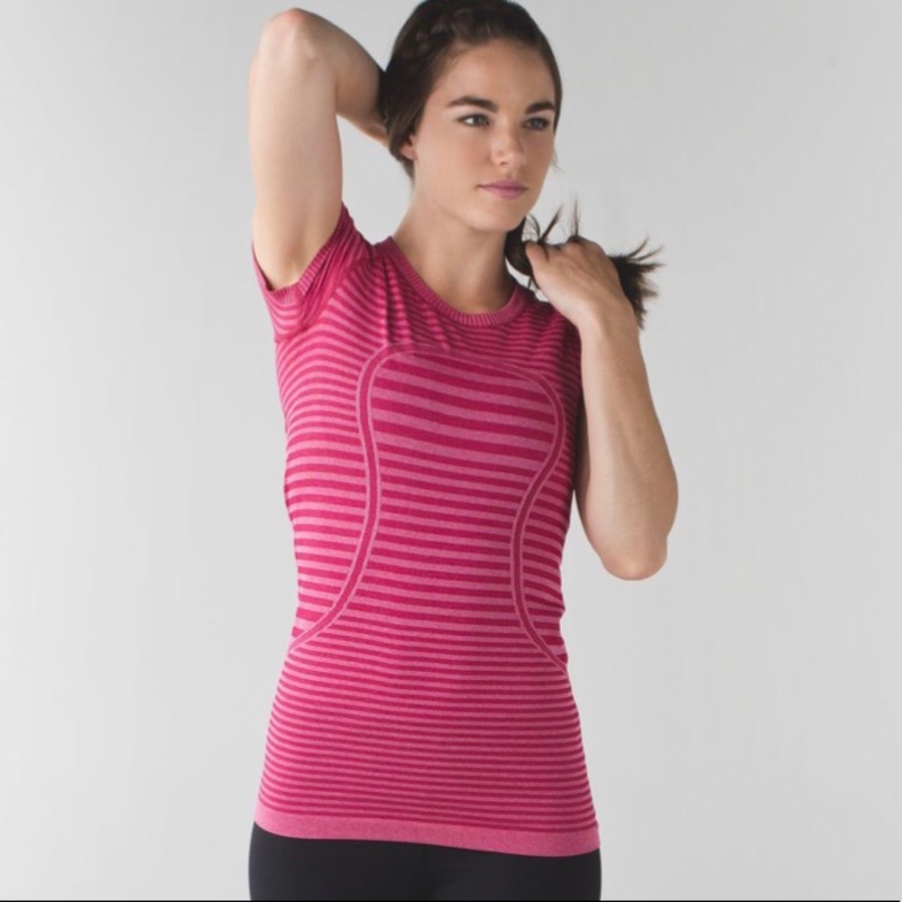 Lululemon Swiftly Short Sleeve Crew